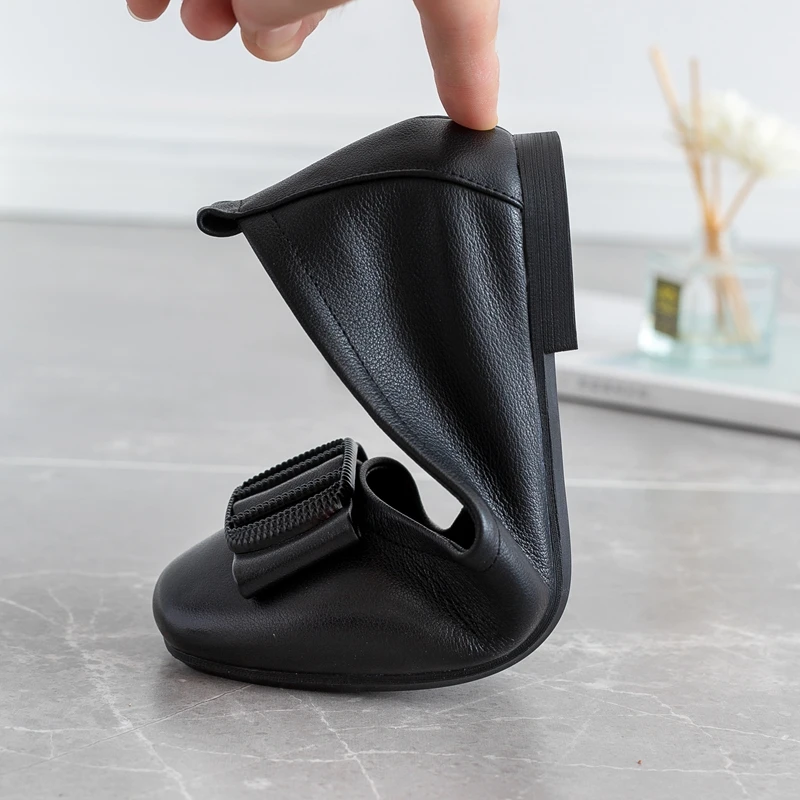 Туфли женские на плоской подошве повседневные лоферы мягкие мокасины без