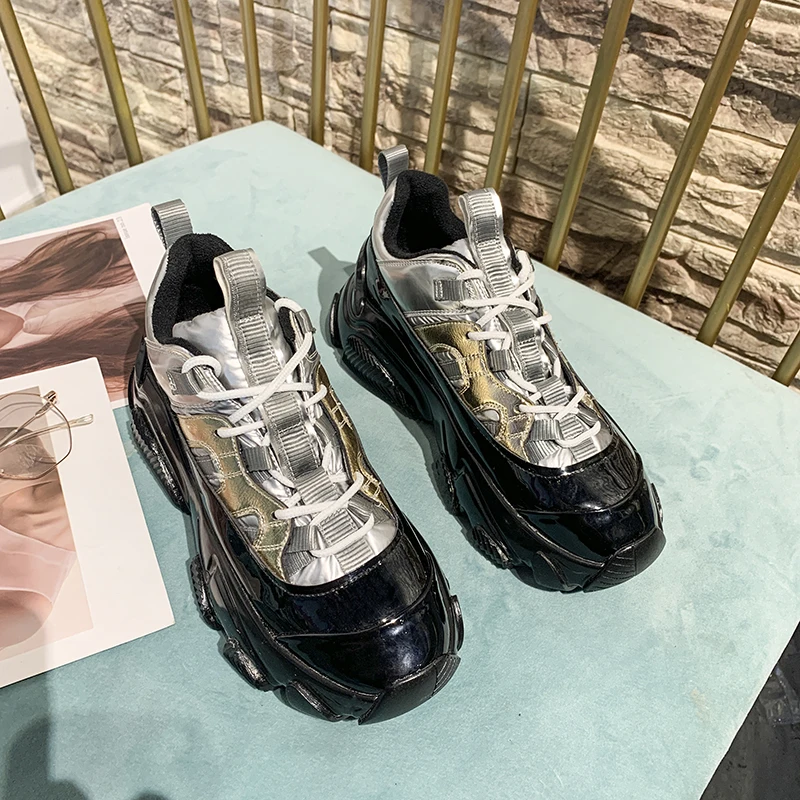 Женские кожаные туфли модные Прогулочные кроссовки на платформе со шнуровкой