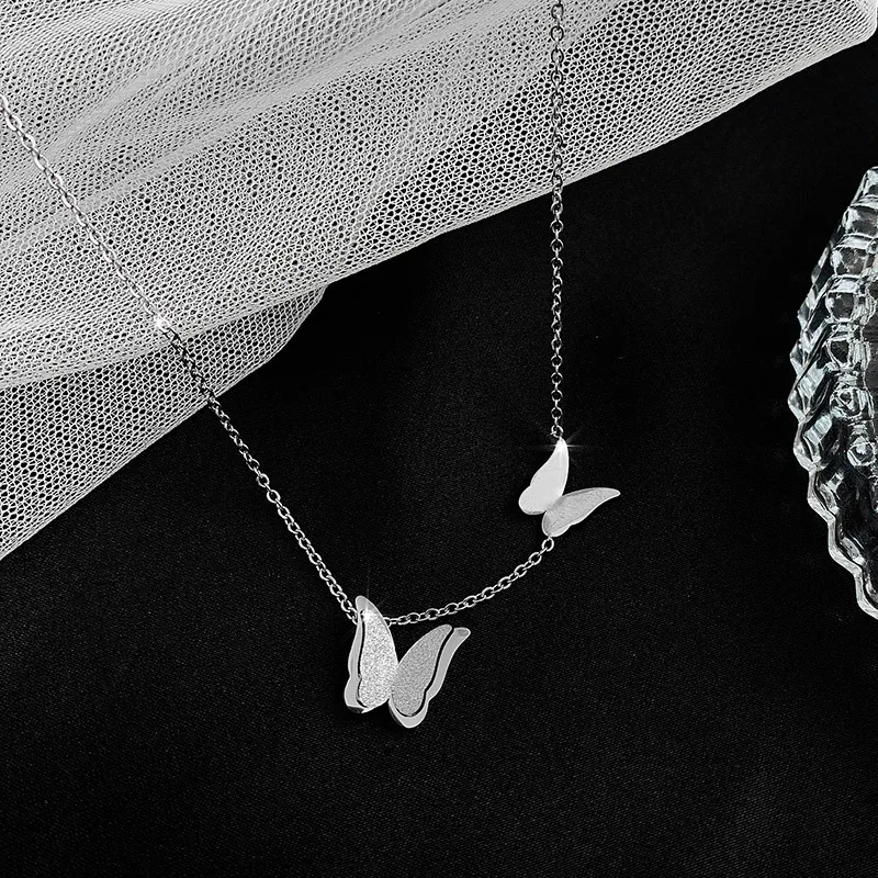 

Women's Titanium Steel Butterfly Necklace Clavicle Chain Fashion Jewelry
