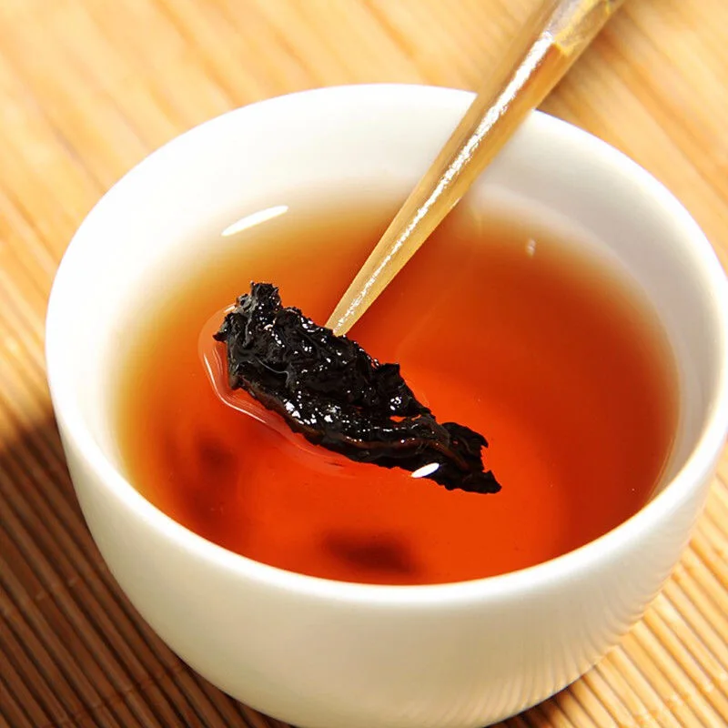 

Oil Cut Black Oolong Tea Carbon Technology Health-keeping Tea Weight-Losing and Body-Losing Beauty and Face-Raising Tea 250g