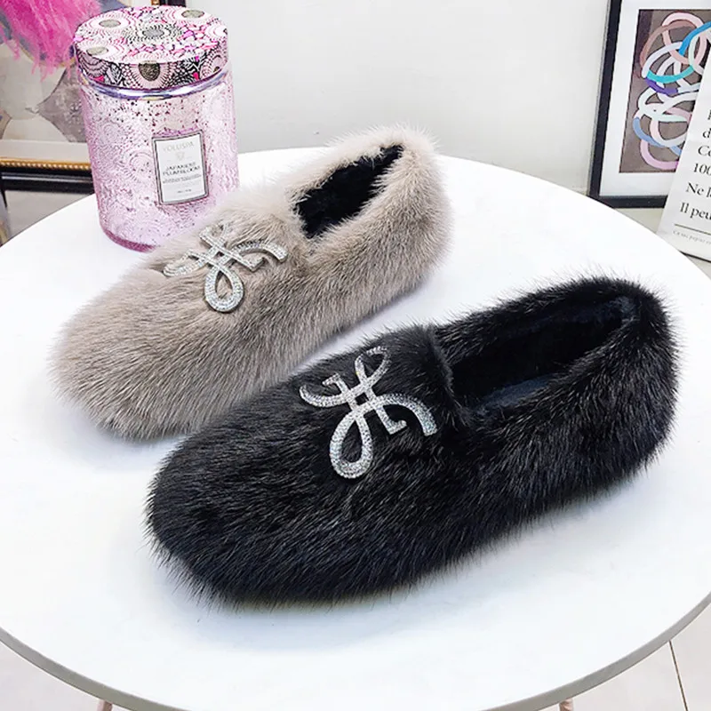 Женские зимние туфли из меха норки на плоской подошве без застежек с кристаллами