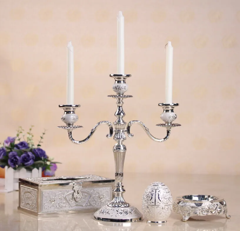 

Silver/Gold/Bronze/Black 3-Arms Metal Pillar Candle Holders Candlestick Wedding Decoration Stand Home Decor Candelabra