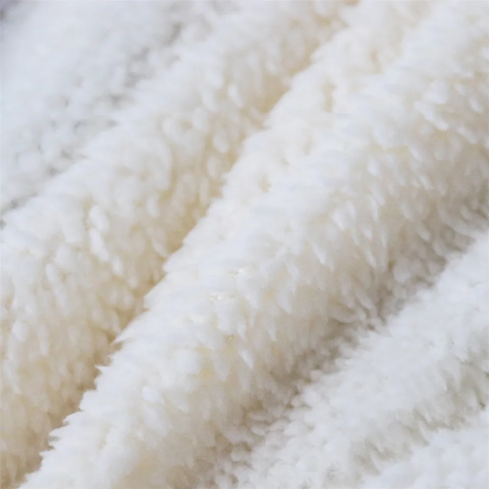 

Home Throw Blanket Sherpa Microfiber Fashion Plush Fleece Adult Soft Popular Color Bedspread Travel Bedding 2019 Drop Shipping