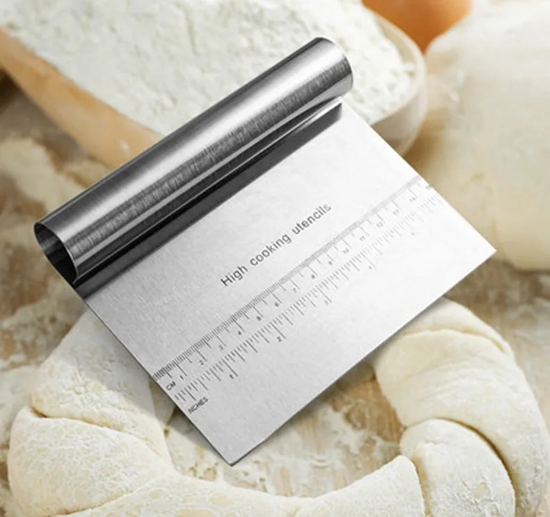 

50pcs Stainless Steel Cake Scraper Pastry Cutters Baking Cake Cooking Dough Scraper Fondant Spatulas Edge DIY Baking Use Tools