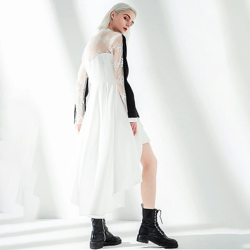 TWOTWINSTYLE Hit Color Patchwork Lace Elegant Blazer For Women Lapel Collar Irregular Hem Suit Female 2020 Spring Fashion New | Женская