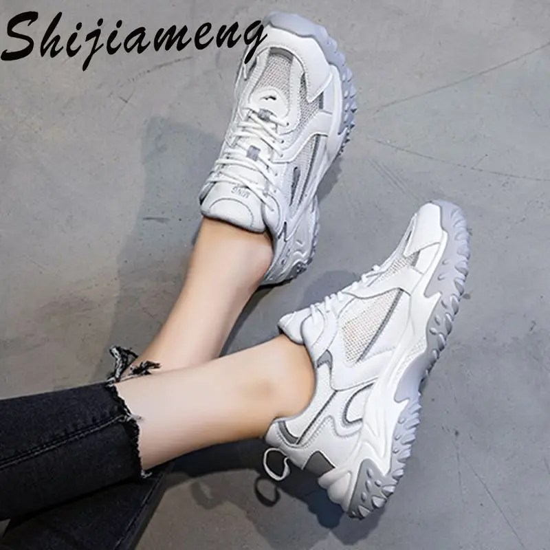 

Обувь для папы, женские летние вентилируемые кроссовки, 2021 Новая повседневная сетчатая кожаная женская обувь, кроссовки на толстой подошве