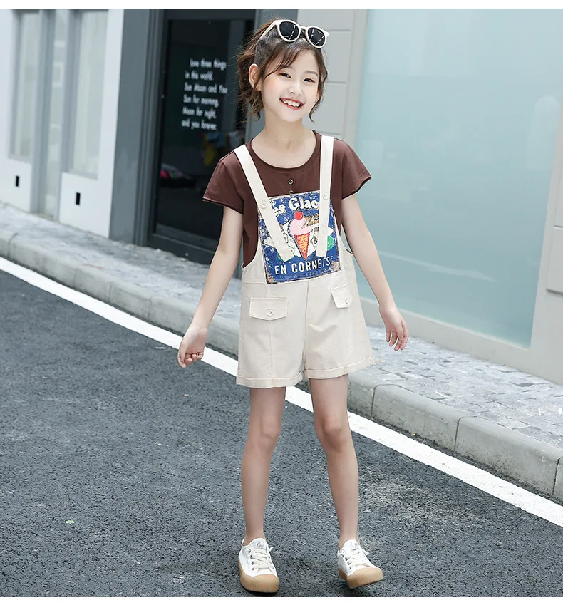 

Girl's suit and strap pants summer new Zhongda children's wear fashion super foreign fashion two piece set fashion