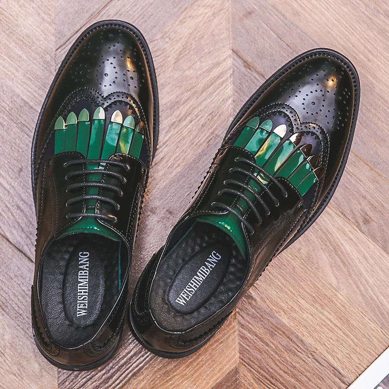 

British fashion mens party nightclub dress genuine leather brogue shoes bullock tassels shoe personality sneakers zapatos hombre