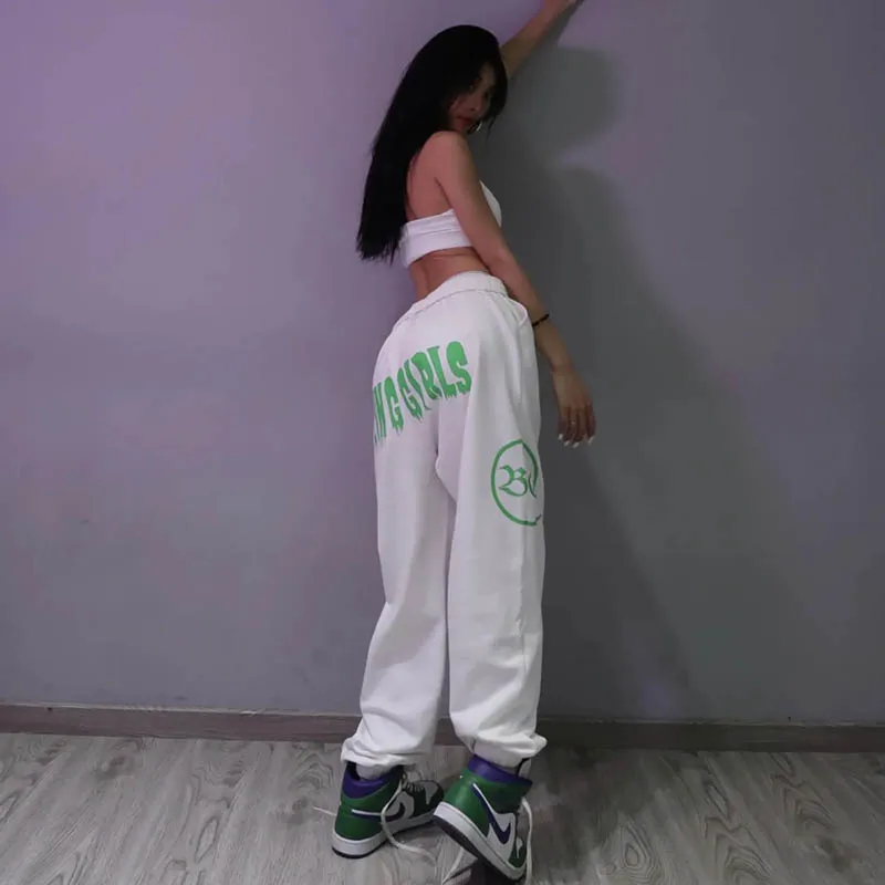 Брюки спортивные женские с надписями и графическим принтом красные повседневные