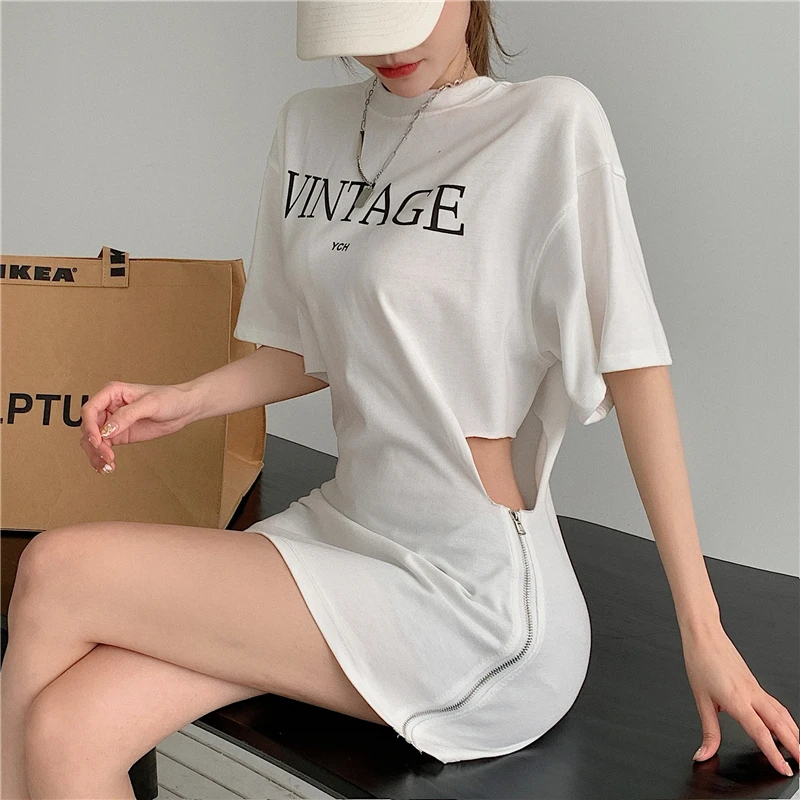 

2021 Summer Women O-neck Short Sleeve Letters T-shirts Tees Girls Hollow Out Zippers Tees T shirts Tops Female S732