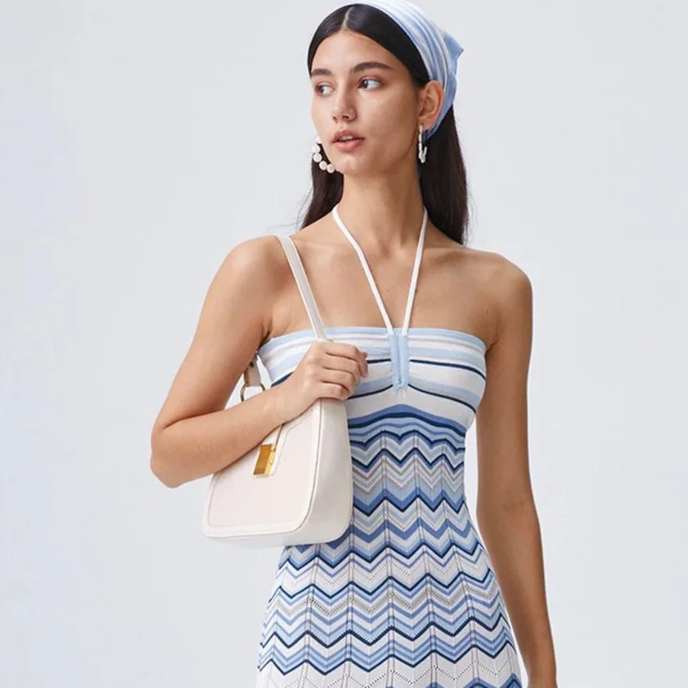 

Женское трикотажное мини-платье на бретелях-спагетти, с открытой спиной