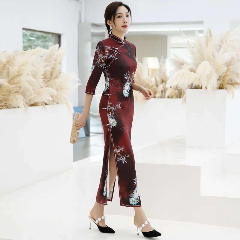 Бордовое длинное платье Ципао с высоким разрезом воротник стойка рукав три