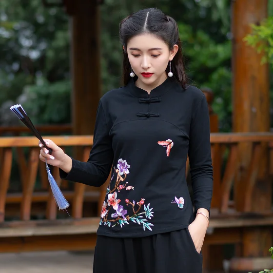 Женская блузка с вышивкой и воротником стойкой DB192|Блузки| |