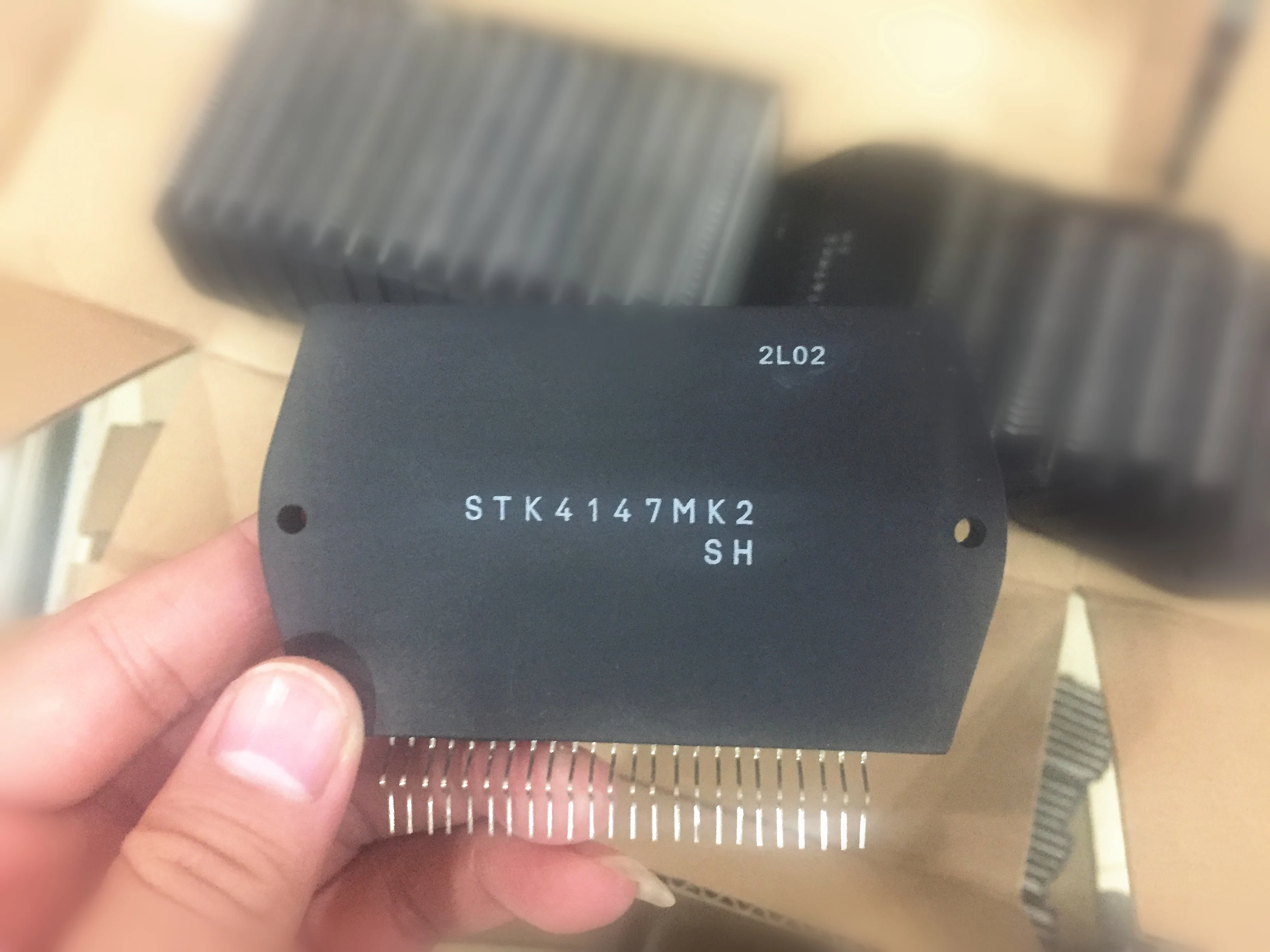 

STK4147MK2 новый импортный оригинальный