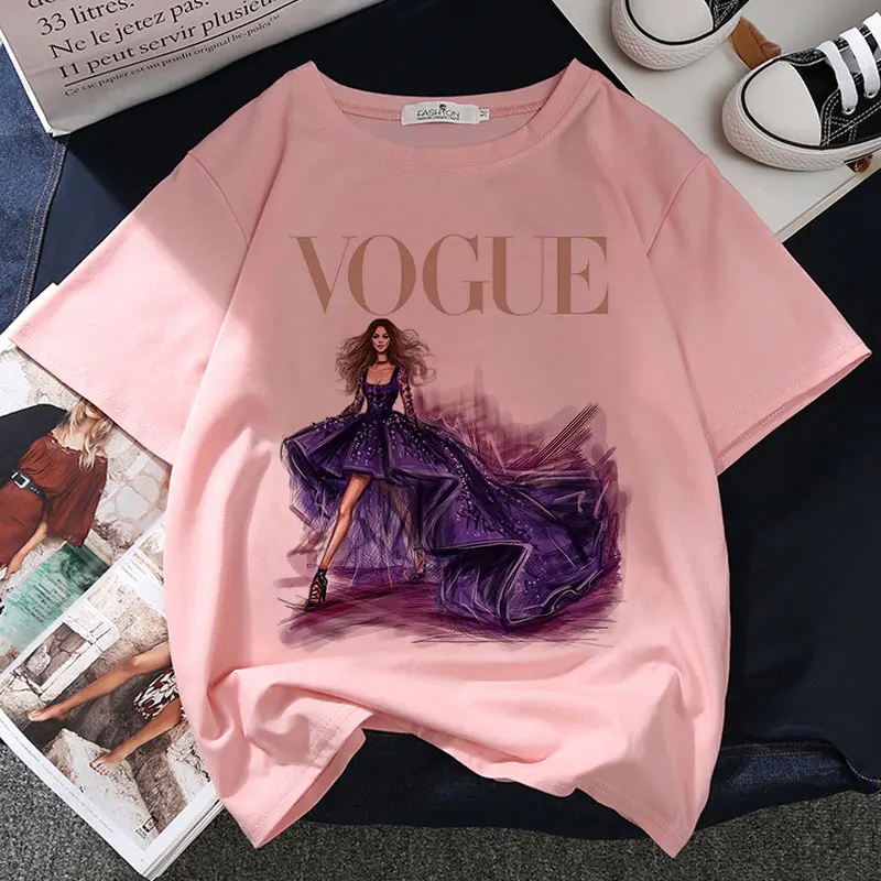 

Vogue Graphic Print T-shirt Women Tee Harajuku Aesthetic Pink Tops Kpop Casual Tshirt 2021 New Summer Fashion Y2k Female T Shirt