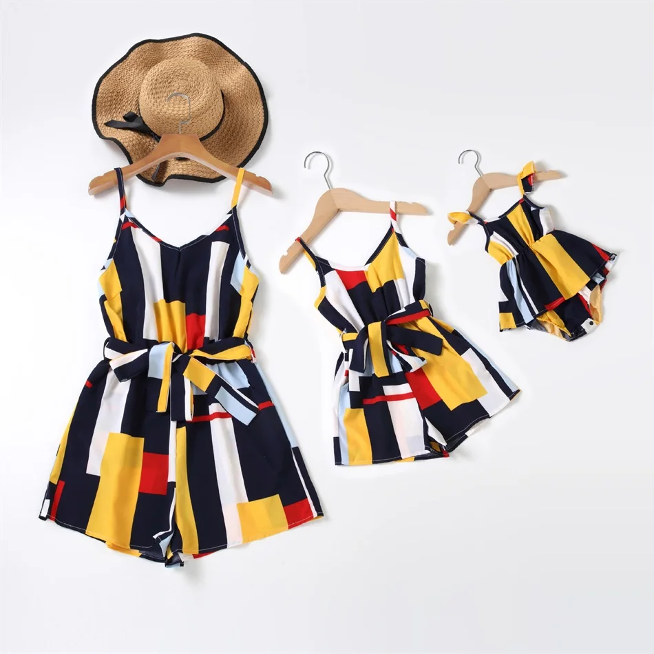 

Striped Overalls One-Piece Mother Daughter Matching Dresses Family Set Mom Baby Mommy and Me Clothes Tank Woman Girls Jumpsuits