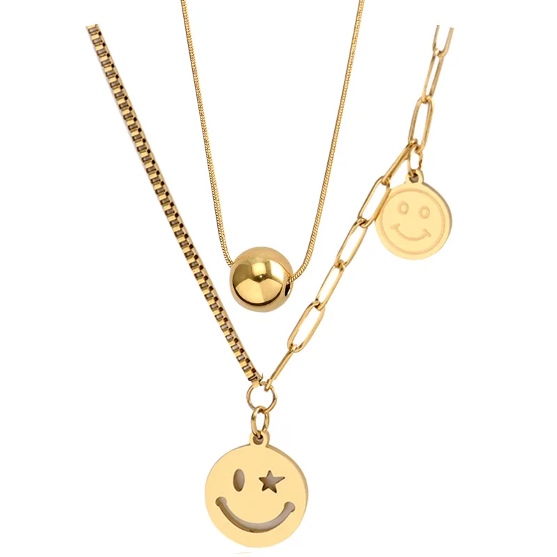 

Simple fashion light luxury small double smiling face transport titanium clavicle chain temperament cold wind two necklaces