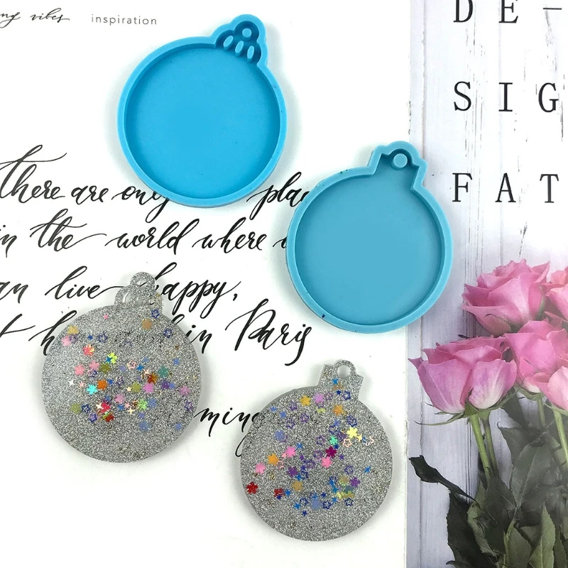 

2 Pcs/1 Pc DIY Christmas Keychain Silicone Epoxy Mold DIY Keychain Pendant Jewelry Crafting Mould for Christmas Love Gift Craft