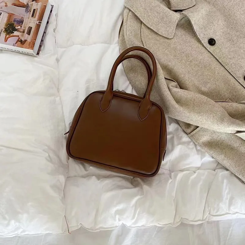 

[BXX] Women Early Spring New Solid Brief Handbag Pu Leather Personality All-match Top-handle Bag Fashion Tide 2021 18A1858