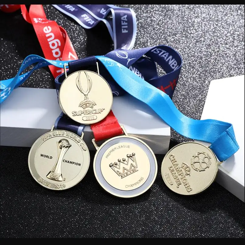 

The 2020-21 Season Premier League Liverpool Champions Medal World Cup Season Champions Medal Replica Fans Collections Men Gift
