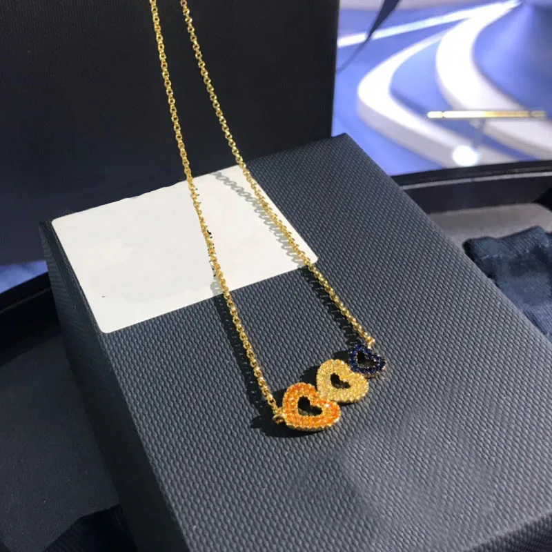 

Brand 1:1Fashion Necklace Gold Color 3 Love Heart Pendant Multicolor Zircon Adjustable Women Brand Jewelry August New Arrival