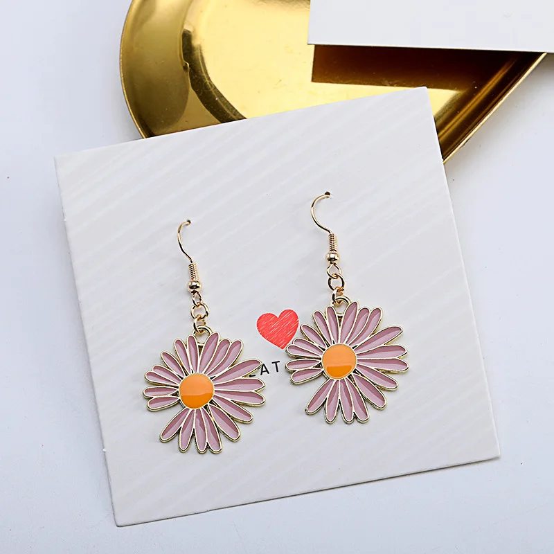 Женские серьги с сердечками круглыми цветами и маргаритками оригинальные модные