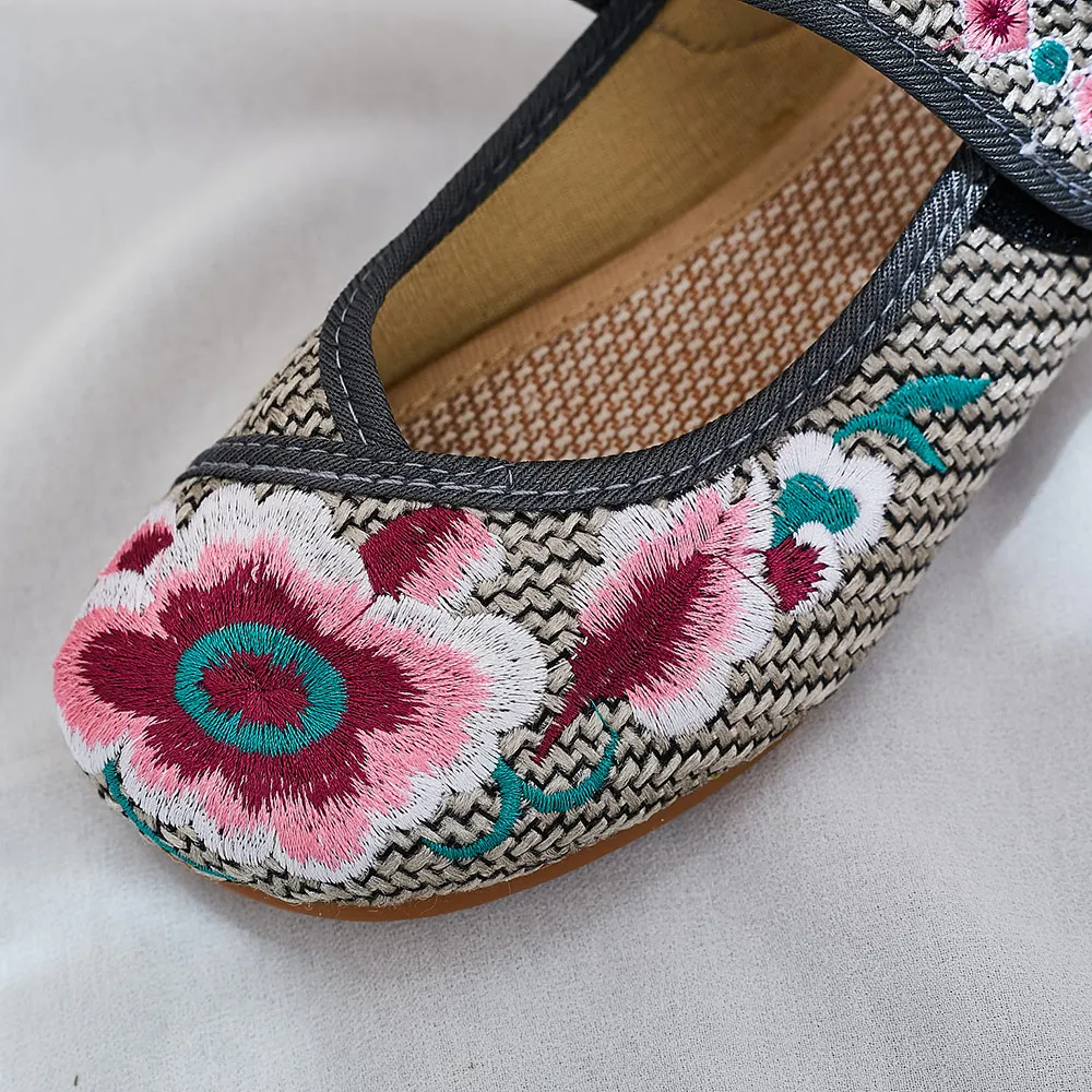 Женские балетки ручной работы Veowalk хлопковые с вышивкой на плоской подошве