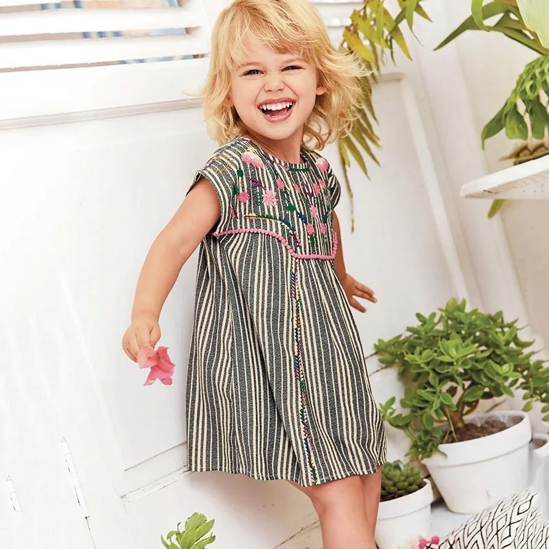 

Summer new European and American style brand children's dress pure cotton woven short sleeve children's dress