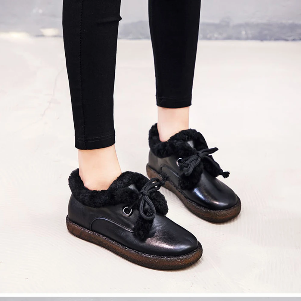 

new Winter Female Plus Velvet Genuine Leather Shoes Snow shoes Women Thermal Cotton-padded Shoes Flat Ankle shoes women hy106