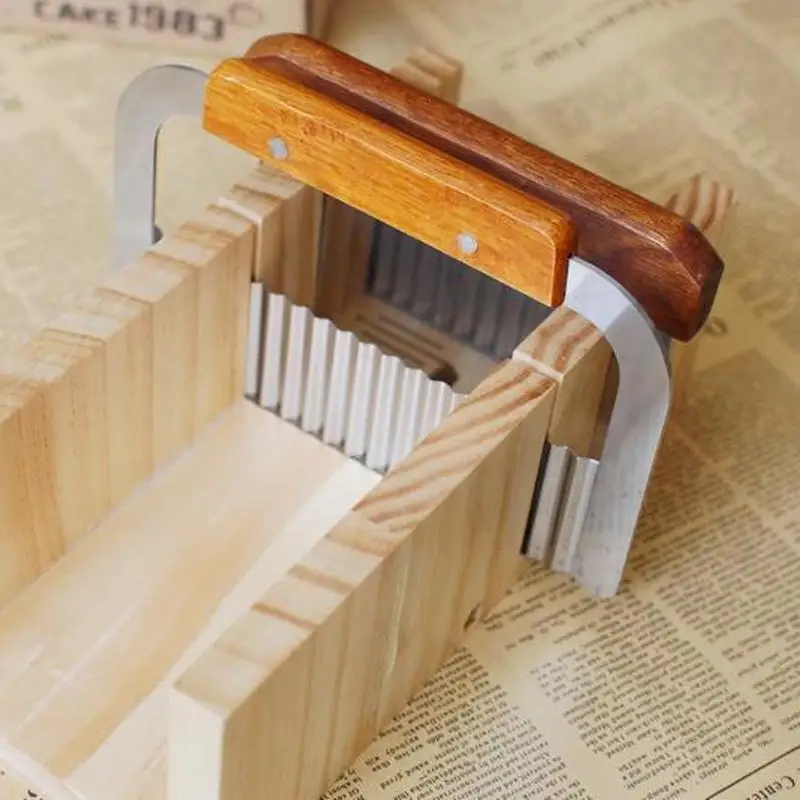 Нож для мыла ручной работы волнистый нож деревянная ручка прямой скребок теста