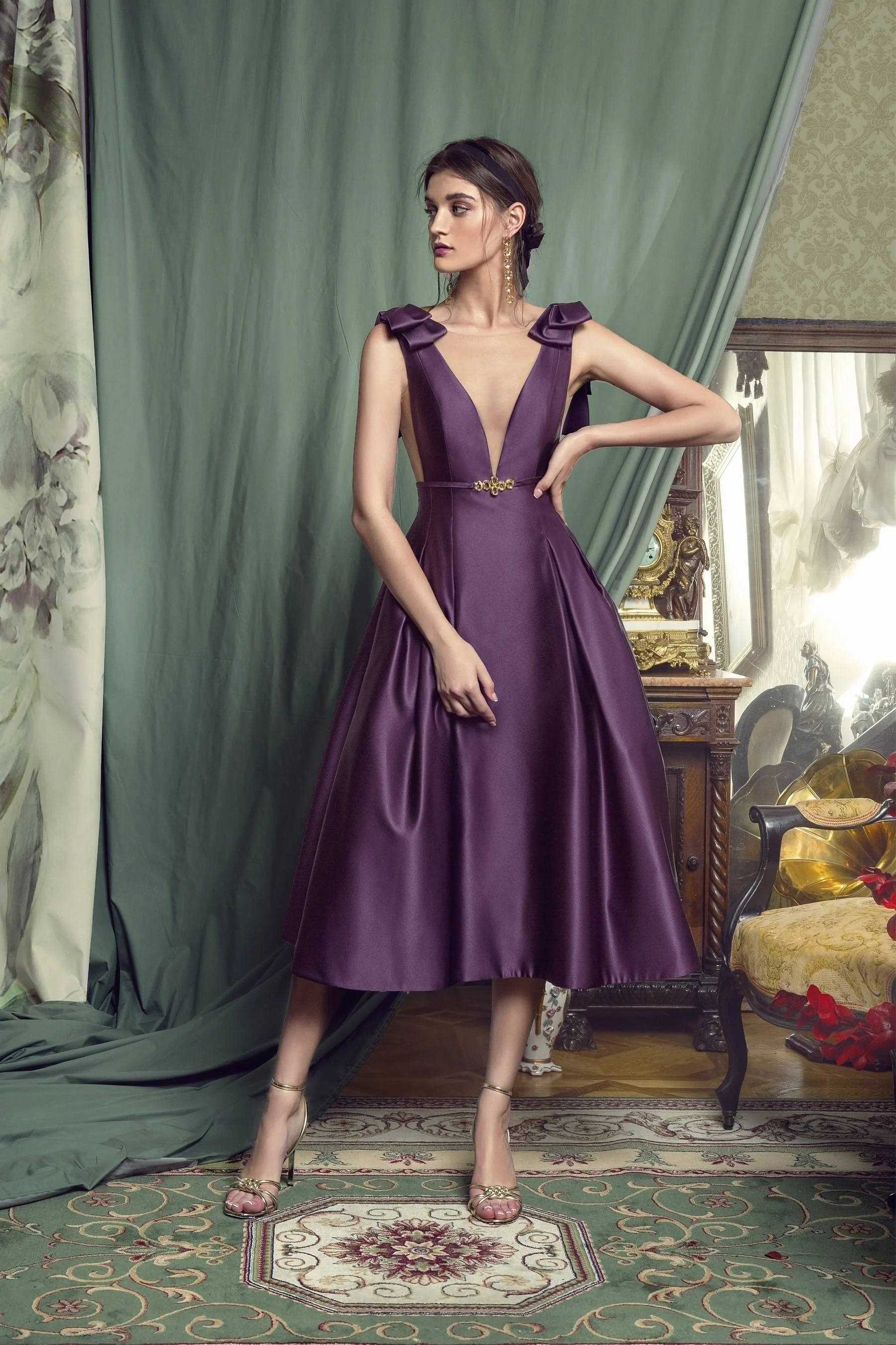 2020 Mother of the Bride Dresses Sexy V Neck Backless Satin Evening Gowns Custom Made Knee-Length Wedding Guest Dress | Свадьбы и