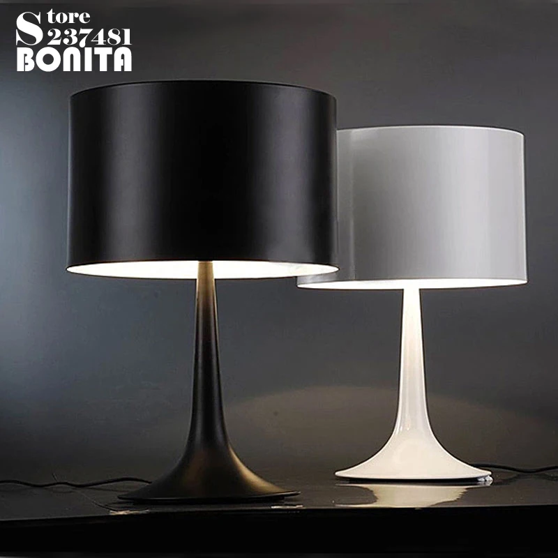 

Small Size Modern Table Lamp for Study Room Living Room Bedroom Bedside Lamp White/ Black color table light