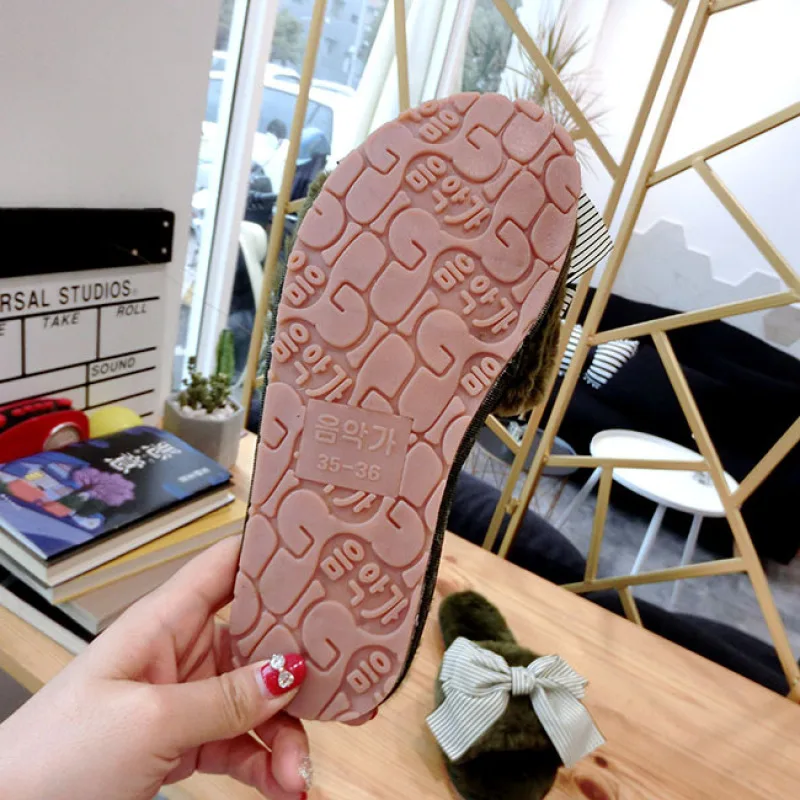 

Women Shoes for Women 2020 Sandal House Ladies Fur Fluffy Cotton Slippers Winter Shoes Warm Flip Flops Sandalias Boots Indoor