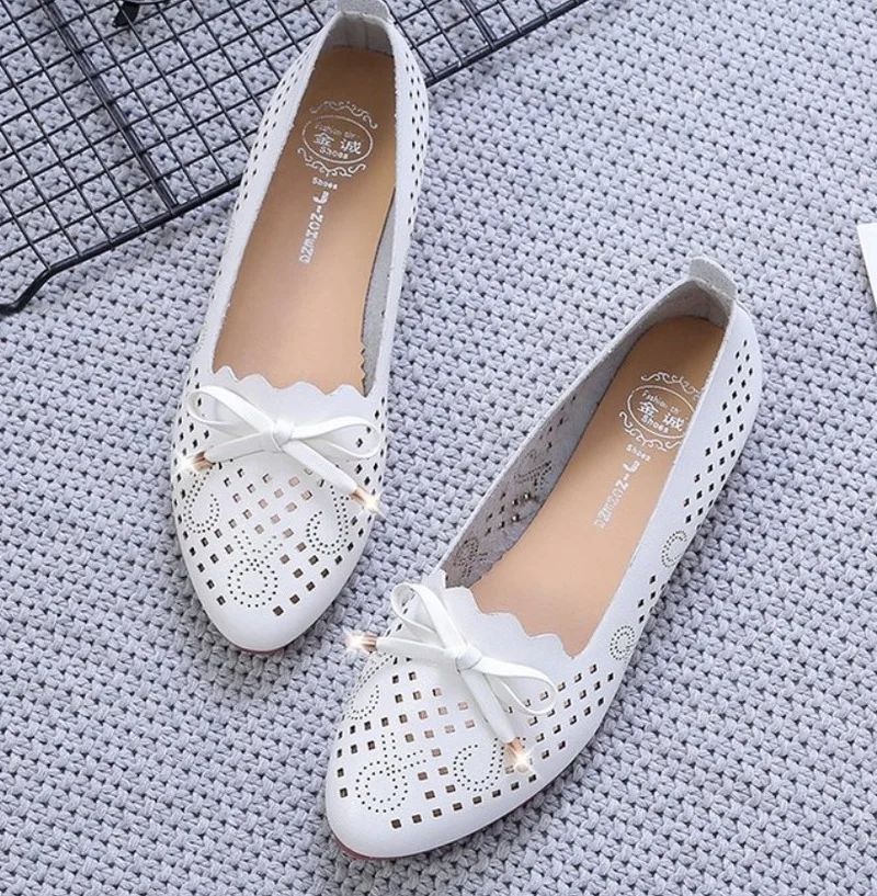 

comemore High Quality Women's Shoes Fashion Summer Sandals Soft Bottom Beach Hollow Casual Breathable Ladies Flat Shoes Woman 40