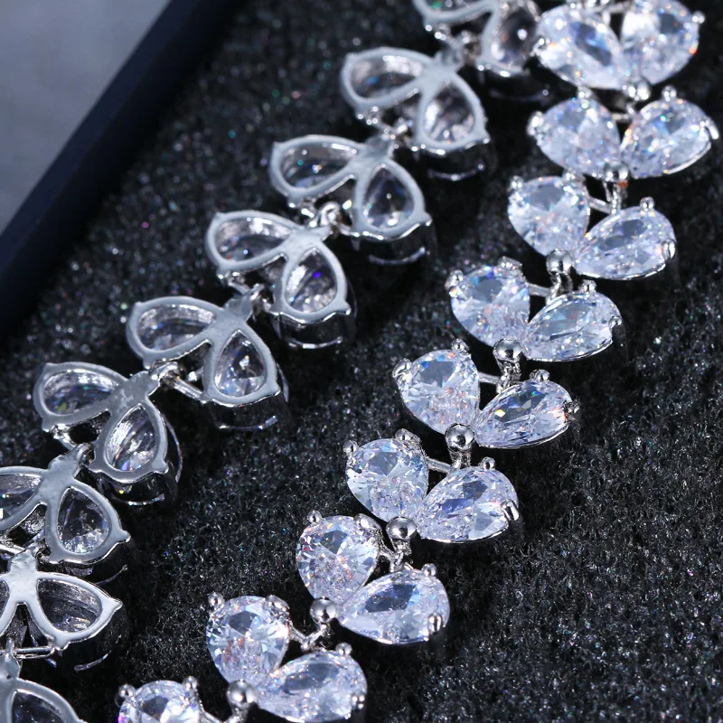 

KSRA Romantic Leaf Crystal Zircon Luxury Bracelets For Women Happiness Bridal Personality Bridesmaid Bracelet Jewelry 2021 Gifts