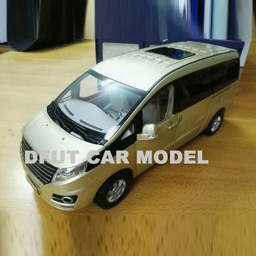 

1:18 сплав игрушка с инерционным механизмом JAC HE CHANG 2 M5 MPV автомобиль модель детских игрушечных автомобилей оригинальный авторизованный игруш...