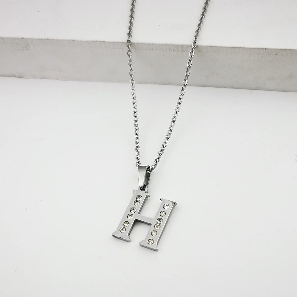Простое модное дизайнерское ожерелье с подвеской-буквой H и бриллиантами в стиле