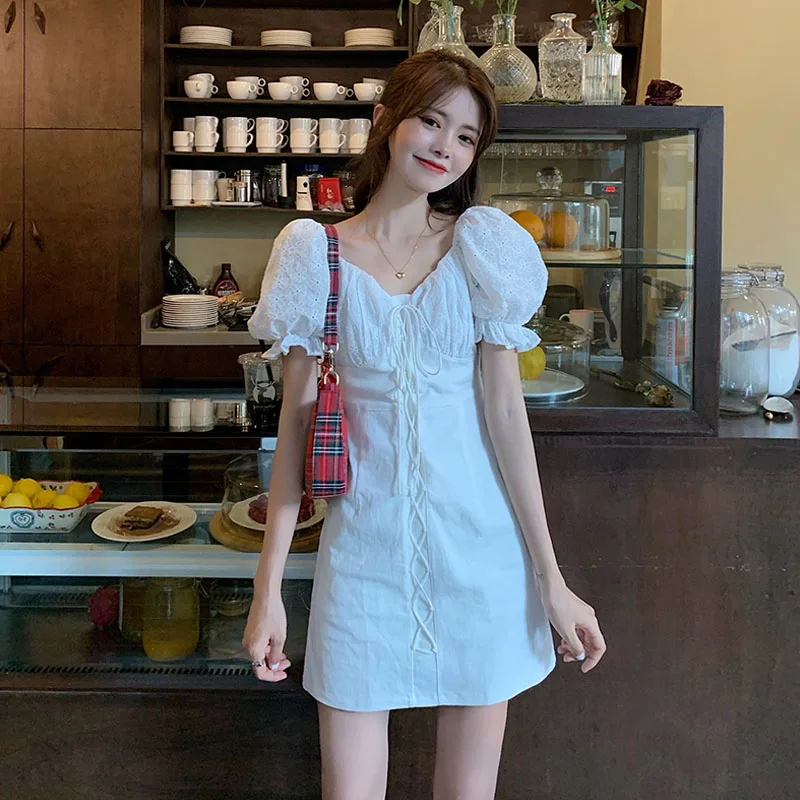 

2020 summer new Korean super fairy lace puff sleeve mini sexy dress female temperament waist tie A-line skirt