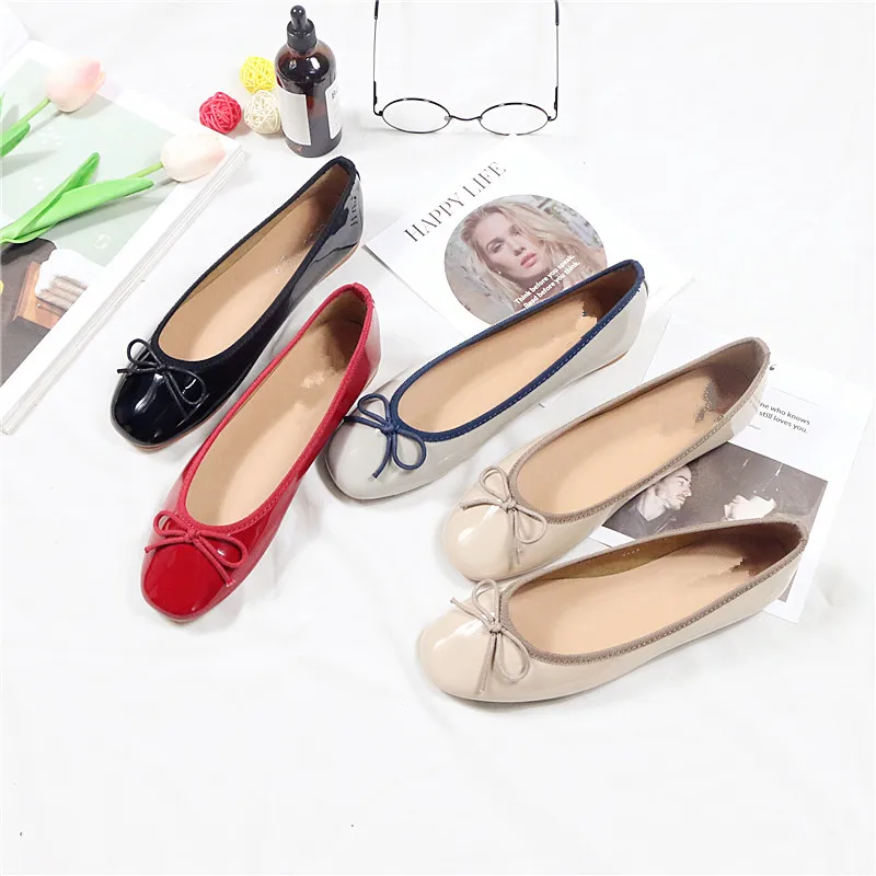 Черные красные свадебные тонкие туфли Женские осенние на плоской подошве с