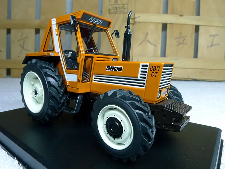 RE P 1:32 FIAT 880 DT Tractor Alloy Metal Diecast Cars Model Toy Vehicles For Children Boy Toys |