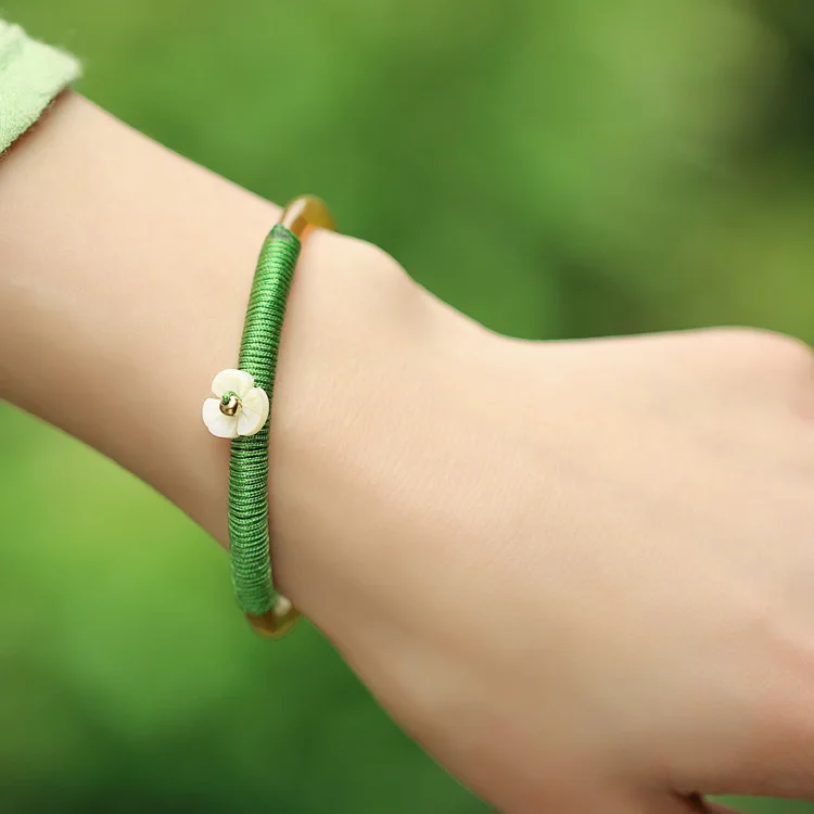 Браслет в этническом стиле корпус из бычьей кости литературный и художественный