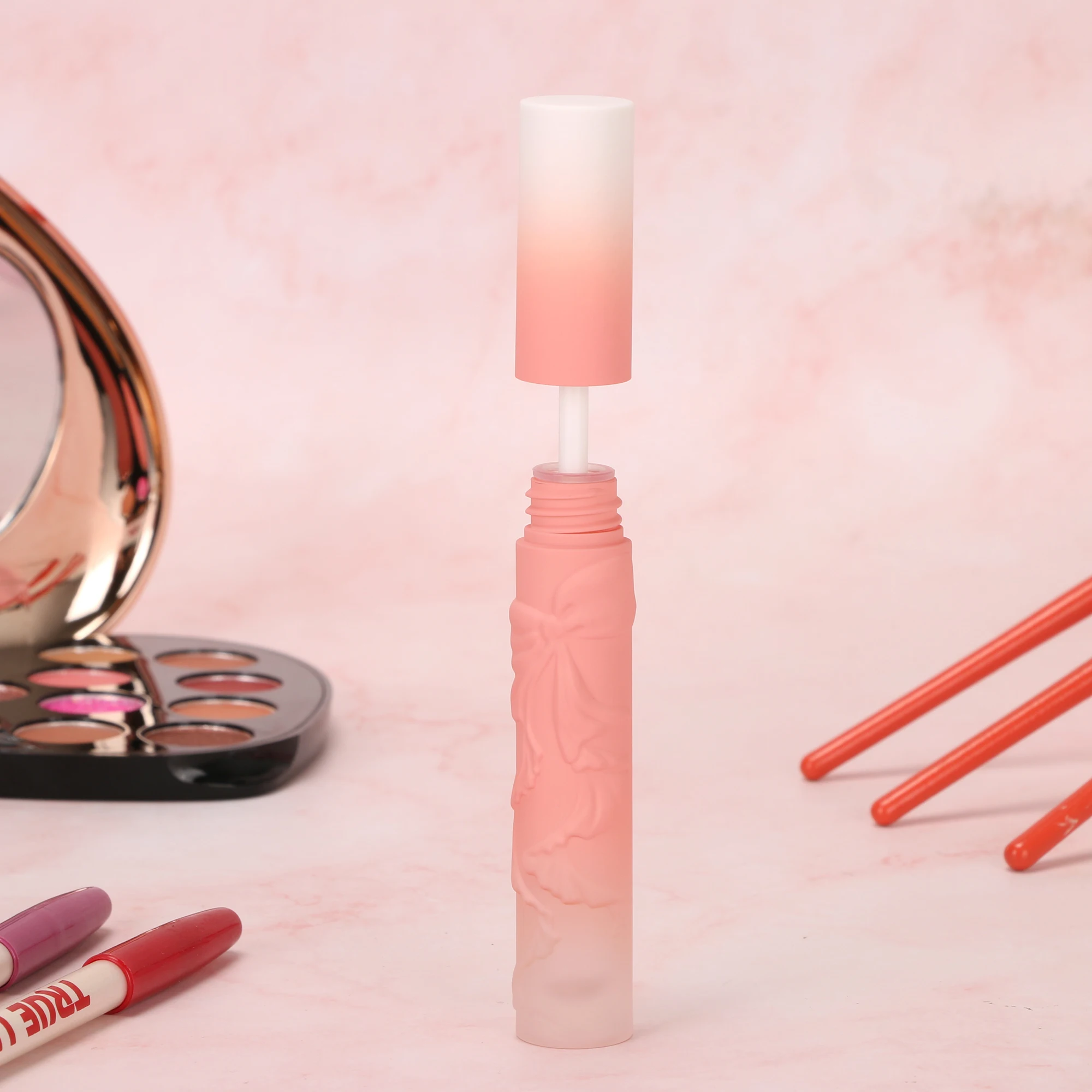 

5 Pcs Bowknot Shaped Empty Lip Gloss Tubes Bottles Gradient Coral Refillable Lip Balm Bottle Containers 5ml Diy Cosmetic Gifts