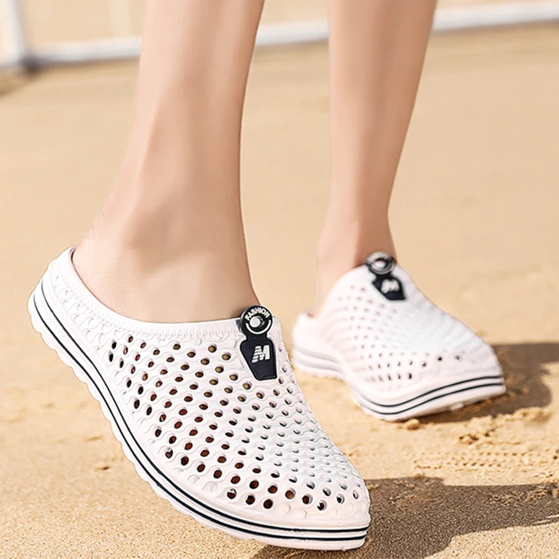

2022 Summer Women's Shoes New Non-Slip One-Word Slippers Couple Sandals And Slippers Female Hole Baotou Half-Drag