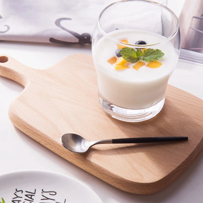 Кухонная хлебная доска из цельного дерева лакированная и вощеная разделочная