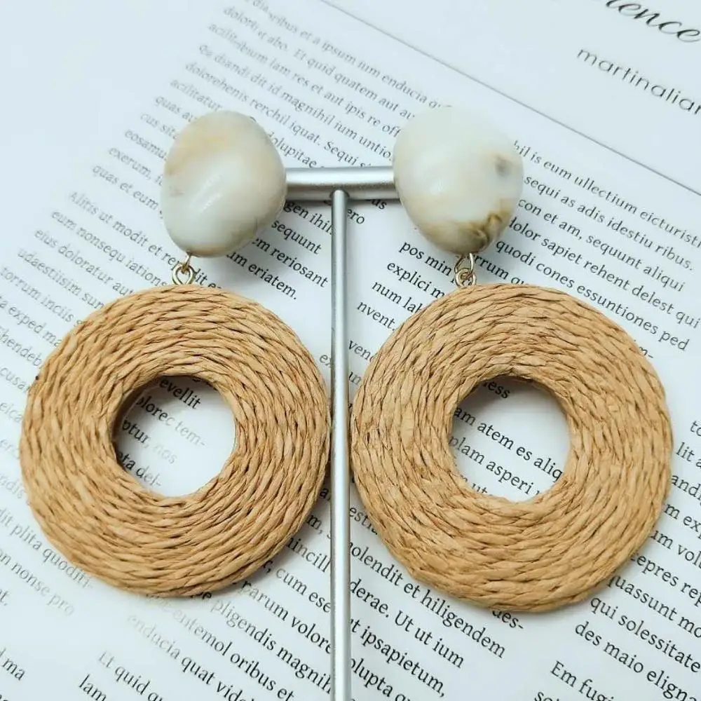 Модные женские сережки качественные плетеные вручную серьги из