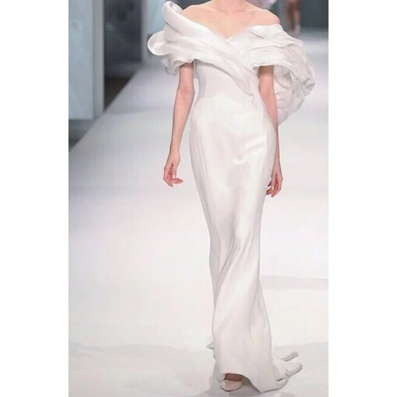 Женское вечернее платье русалка длинное до пола с оборками и вырезом лодочкой