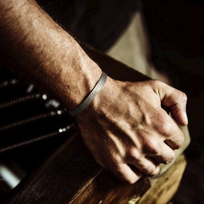 Мужской простой окисленный Серый Овальный Браслет-манжета унисекс-браслет