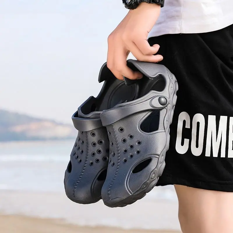 

Cross-border hole shoes 2021 men's summer non-slip beach Baotou garden shoes sandals and slippers big head flat river shoes
