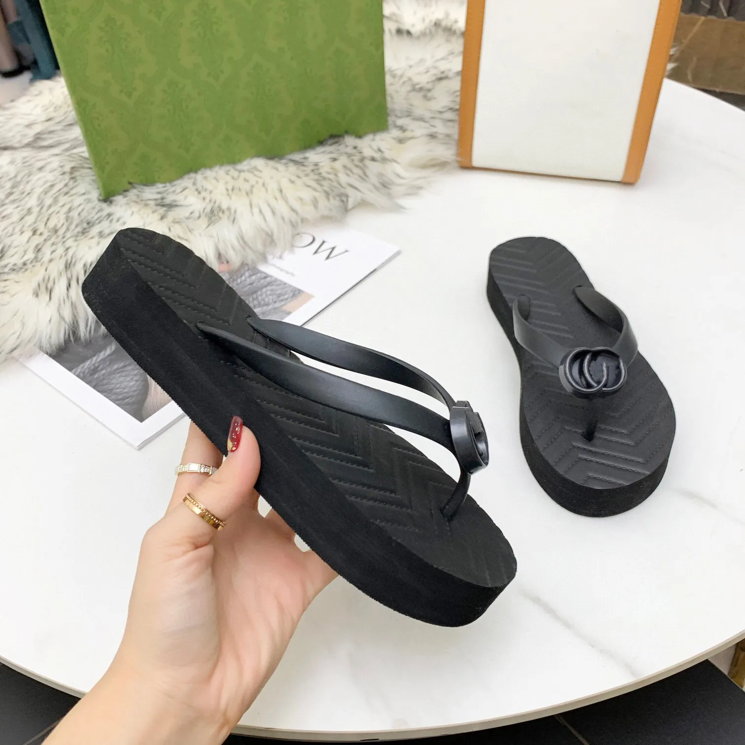 

Top Luxury Tribute Women's Leather Slides Sandal Nu Pieds 05 Outdoor Lady Beach Sandals Casual Slippers Ladies Comfort Walking S