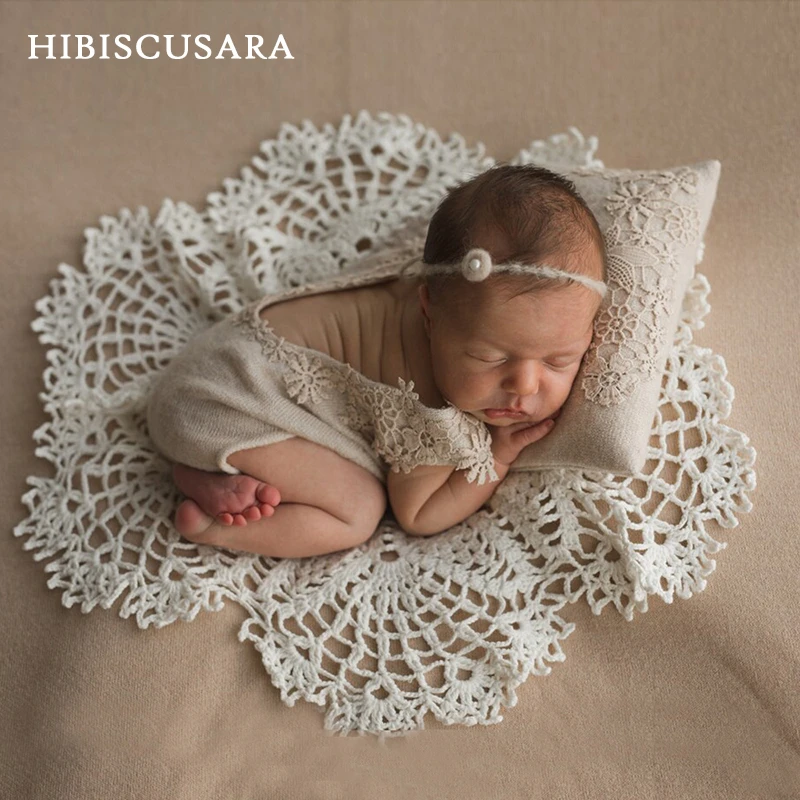 Newborn Baby Photography Props Round Lace Blanket Pillow 2pcs Set Inelastic Embroidery Lace Pads Retro Tablecloth Photo Backdrop